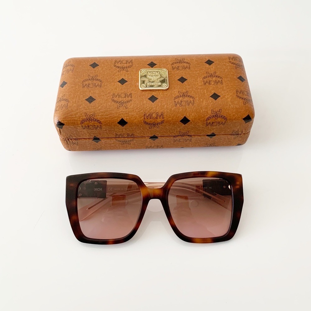 Authentic mcm brand new - Picture 9 of 9